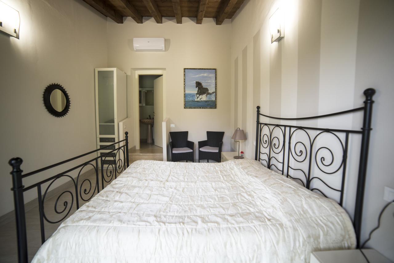Franca In Franciacorta Bed & Breakfast Passirano